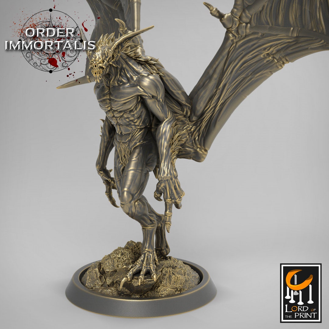 Flying Vampire | RPG Miniature for Dungeons and Dragons|Pathfinder|Tabletop | Vampire Miniature | Lord of the Print