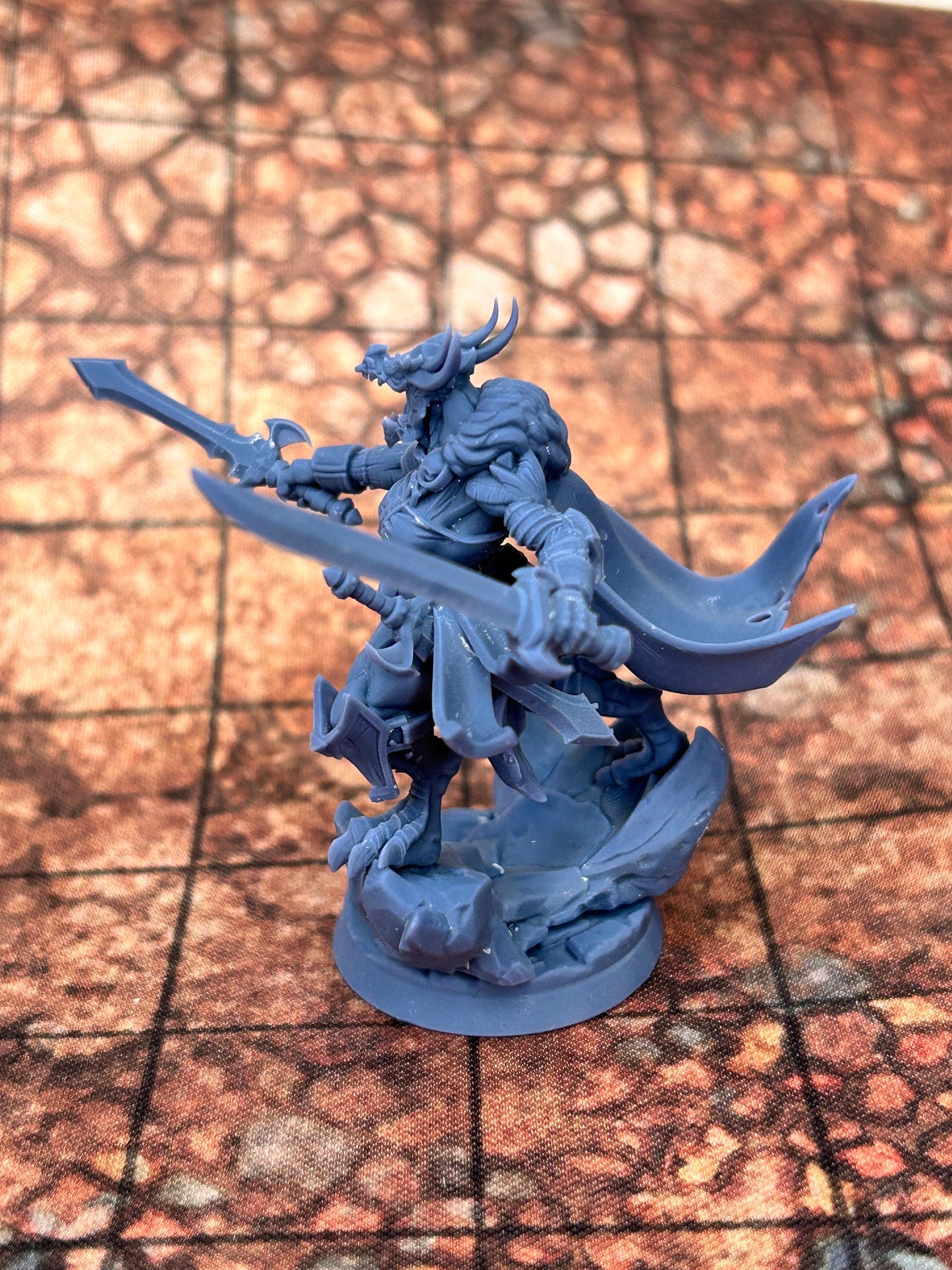 Gruff Ho Megas, Pyre Lady | RPG Miniature for Dungeons and Dragons|Pathfinder|Tabletop Wargaming | Dragonborn Miniature | Cast N Play