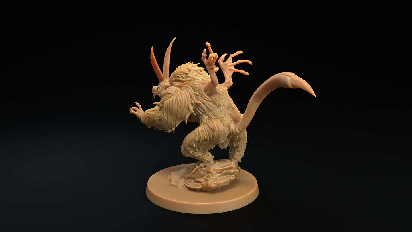 Nyovuu | RPG Miniature for Dungeons and Dragons|Pathfinder|Tabletop Wargaming | Beast Miniature | Dragon Trappers Lodge