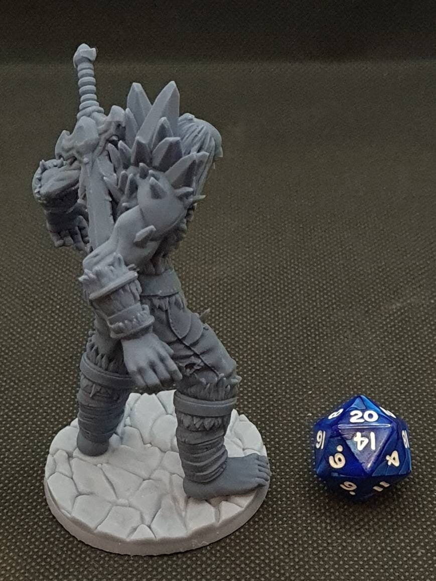 Frost Giant | RPG Miniature for Dungeons and Dragons|Pathfinder|Tabletop | Giant Miniature | Cast N Play