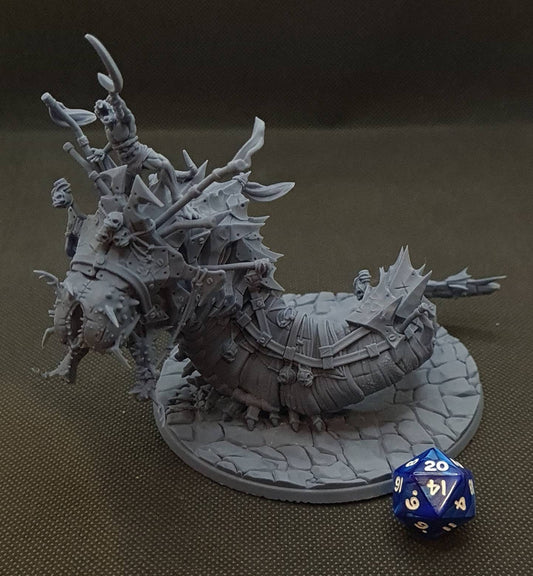 Ravager Wurm and Rider | RPG Miniature for Dungeons and Dragons|Pathfinder|Tabletop | Monster Miniature | Cast N Play